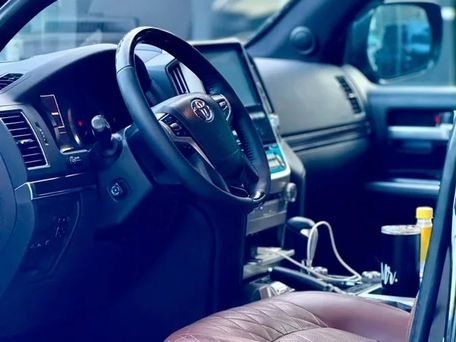 Toyota Land Cruiser, 2017 — фото 10
