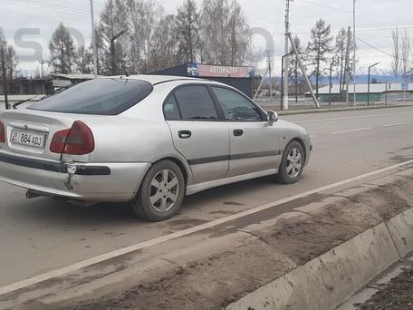 Mitsubishi Carisma, 2000 — сүрөт 5