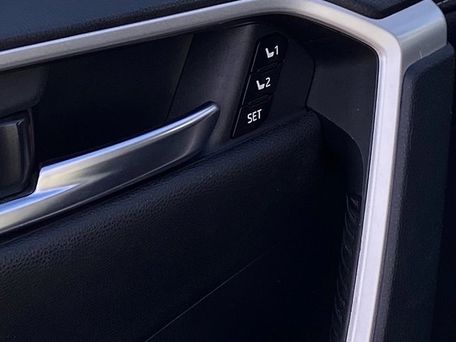 Toyota RAV4, 2019 — фото 8