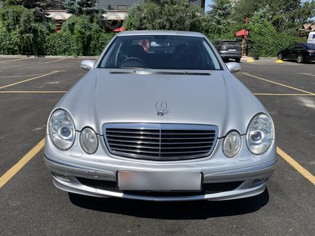 Mercedes-Benz E-Класс, 2003 — 照片 1