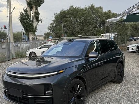 Li Auto (Lixiang) L7, 2024 — 照片 2