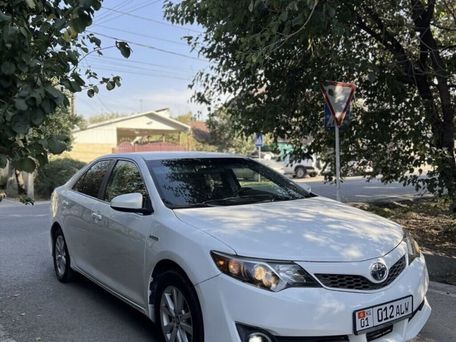 Toyota Camry, 2012 — сүрөт 2