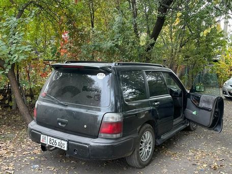 Subaru Forester, 1997 — 照片 3