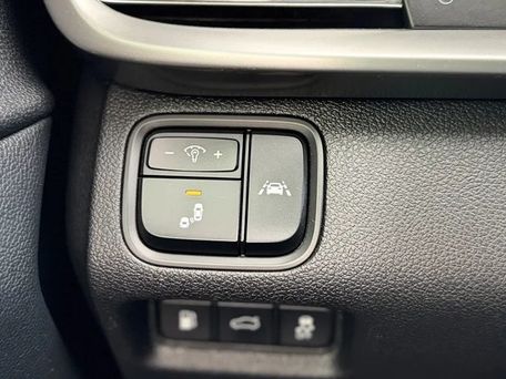 Kia Optima, 2019 — photo 11