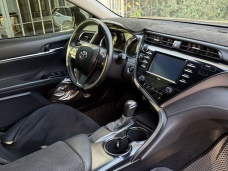 Toyota Camry, 2020 — photo 4