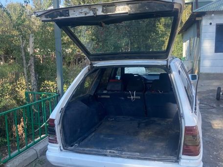 Mercedes-Benz W124, 1990 — 照片 7