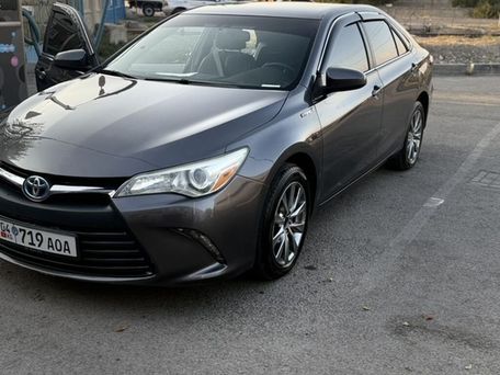 Toyota Camry, 2015 — 照片 2