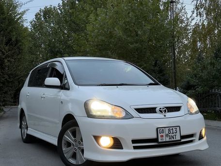 Toyota Ipsum, 2004 — фото 1