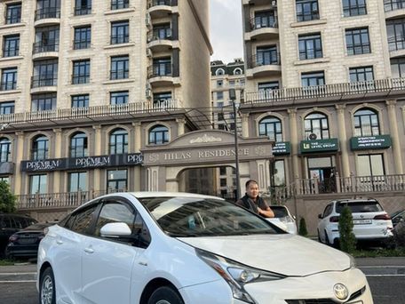 Toyota Prius, 2017 — фото 3