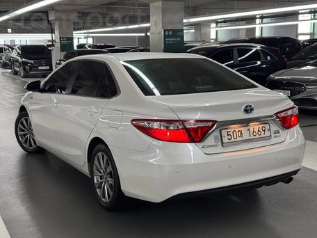 Toyota Camry, 2017 — photo 12