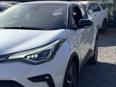 Toyota C-HR, 2021 — сүрөт 4