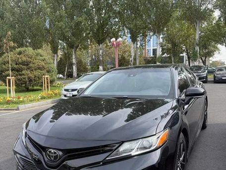 Toyota Camry, 2017 — фото 2