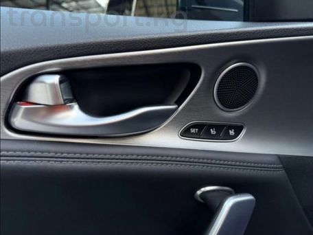 Kia Stinger, 2018 — photo 7