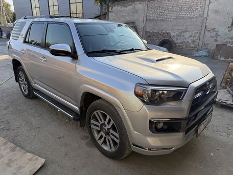 Toyota 4Runner, 2021 — 照片 2