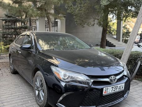 Toyota Camry, 2016