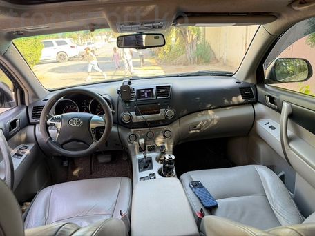 Toyota Highlander, 2012 — 照片 8