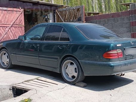 Mercedes-Benz E-Класс, 2002 — фото 2