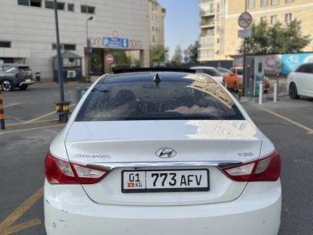 Hyundai Sonata, 2010 — photo 4