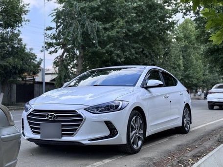 Hyundai Avante, 2023