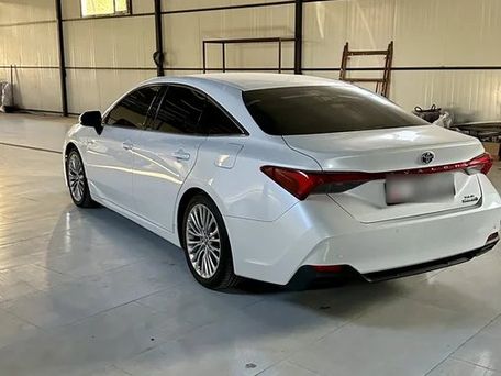 Toyota Avalon, 2019 — фото 4