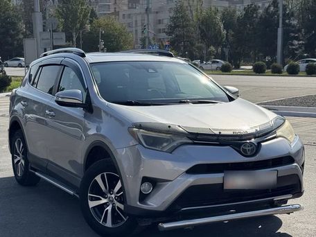 Toyota RAV4, 2017 — photo 1