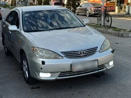 Toyota Camry, 2005 — фото 5