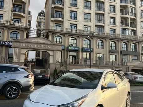 Toyota Prius, 2017 — фото 2