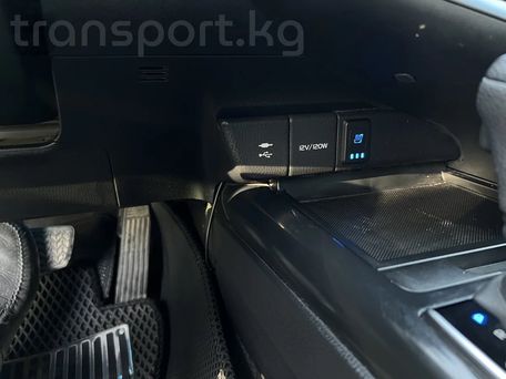 Toyota Camry, 2019 — photo 11