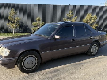 Mercedes-Benz W124, 1994 — photo 4