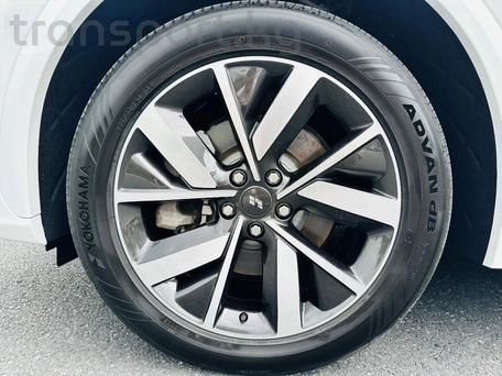 Li Auto (Lixiang) L7, 2023 — photo 10