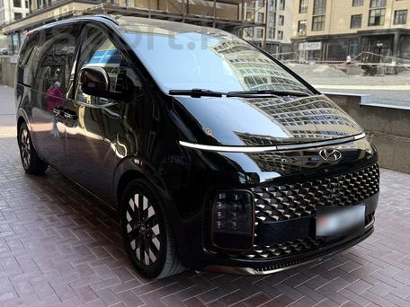 Hyundai Staria, 2022