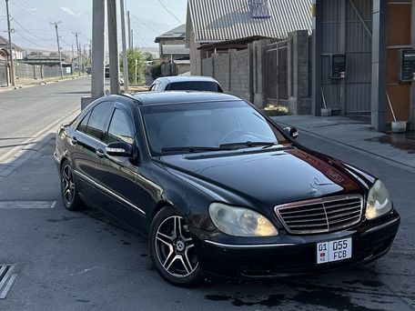 Mercedes-Benz 220 (W187), 2003