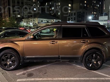 Subaru Outback, 2010 — фото 2