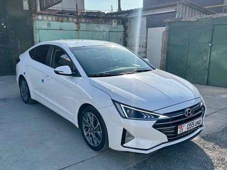 Hyundai Avante, 2019 — 照片 2