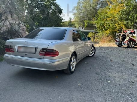 Mercedes-Benz E-Класс, 2000 — сүрөт 3