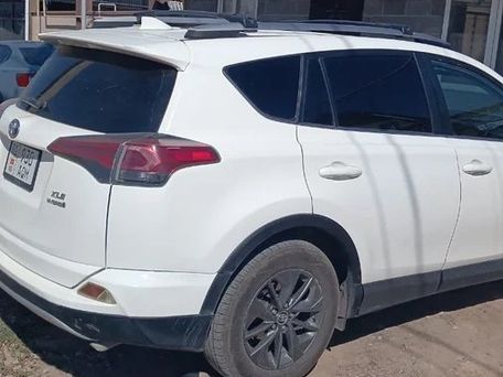Toyota RAV4, 2017 — фото 4