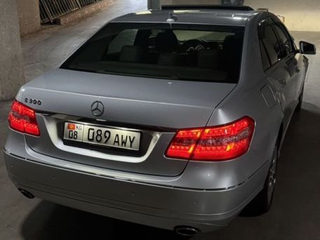 Mercedes-Benz E-Класс, 2011 — photo 2