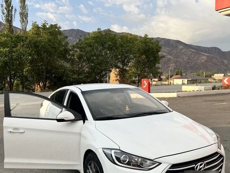 Hyundai Avante, 2018 — photo 5