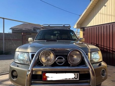 Nissan Patrol, 2007 — 照片 1