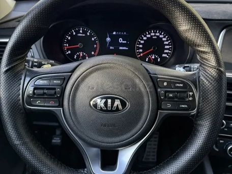 Kia K5, 2011 — 照片 12