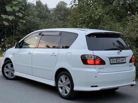 Toyota Ipsum, 2004 — фото 2