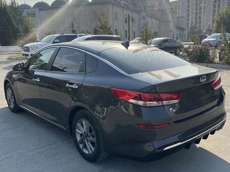 Kia K5, 2019 — photo 6