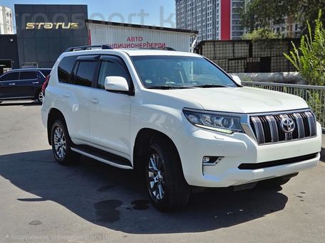 Toyota Land Cruiser Prado, 2017 — фото 1