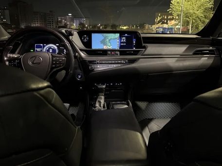 Lexus ES, 2019 — photo 6
