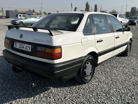 Volkswagen Passat, 1991 — фото 3