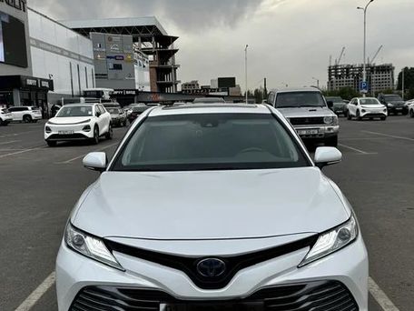 Toyota Camry, 2019 — фото 6