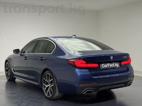 BMW 5 серии, 2020 — 照片 8