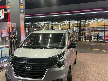 Hyundai H-1, 2020 — photo 1