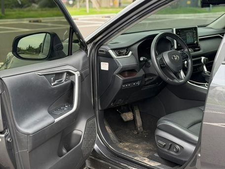 Toyota RAV4, 2020 — photo 19