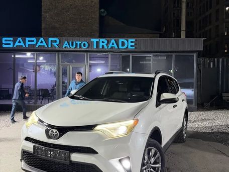 Toyota RAV4, 2018